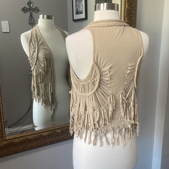Audrey Ann Fringed Tan Vest - Picture 3 of 6